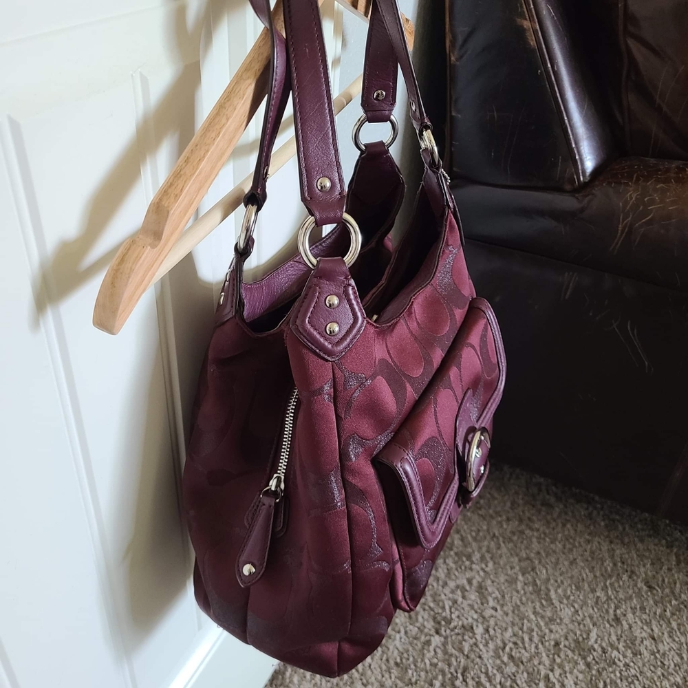 Coach Handbag Berry and Silver Sig Campbell Hobo - Picture 7 of 12